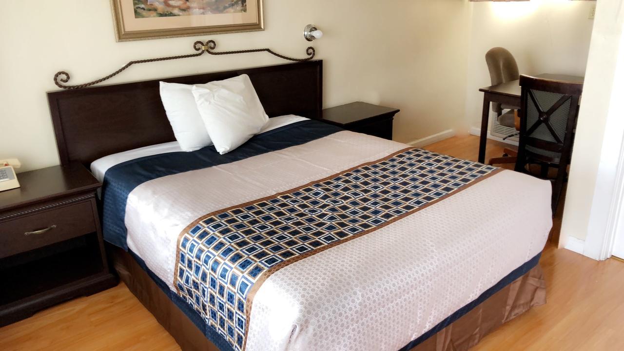 Casa Verde Inn Монтерей Екстер'єр фото